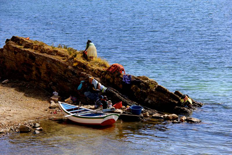 Laundry day, Isla del Sol, Bolivia