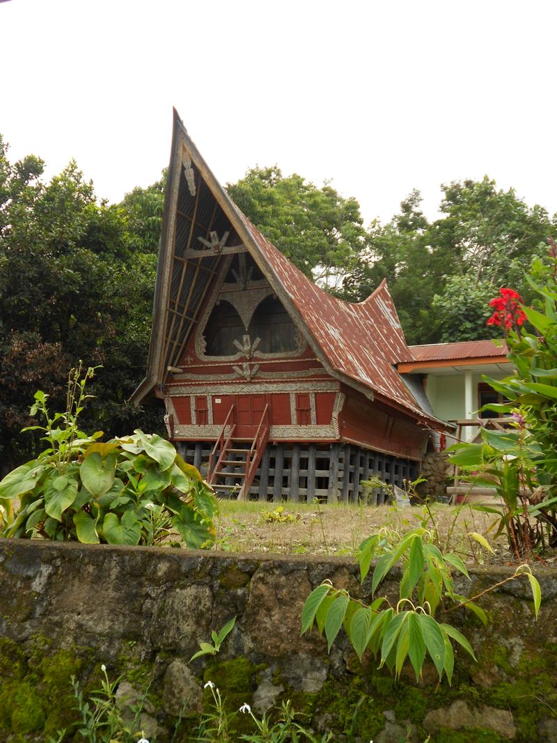 Batak house at the lake